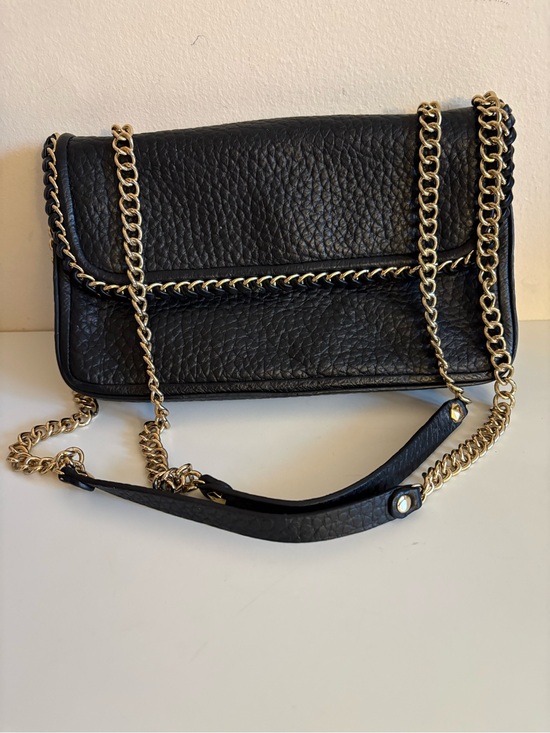 henri bendel Handbags - Henri bendel Classic Black Leather Chain-Trim Shoulder Bag